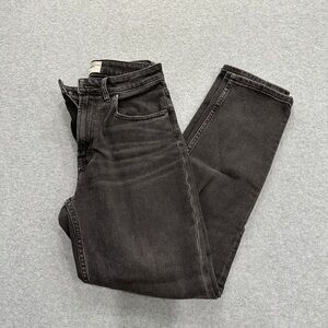 Everlane The Curvy Cheeky Jean